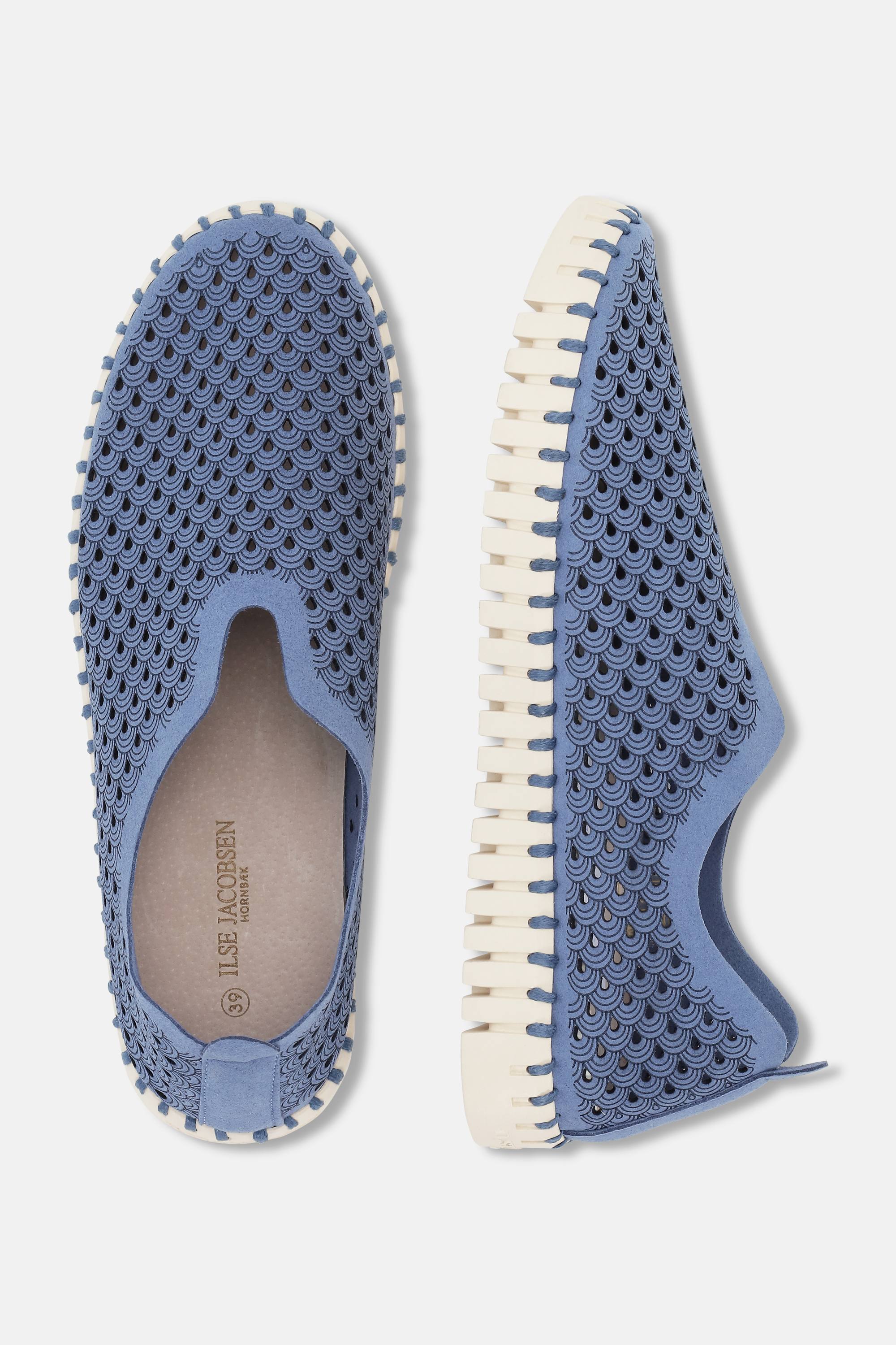 Tulip Flats - Light Regatta